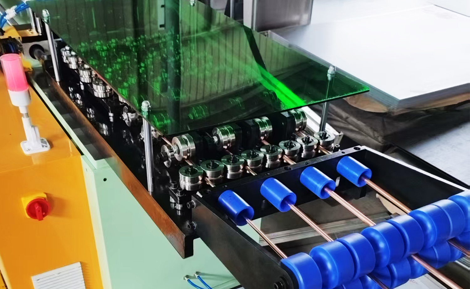 Macchina da taglio automatica senza trucioli per raddrizzare tubi SC-4-1000A