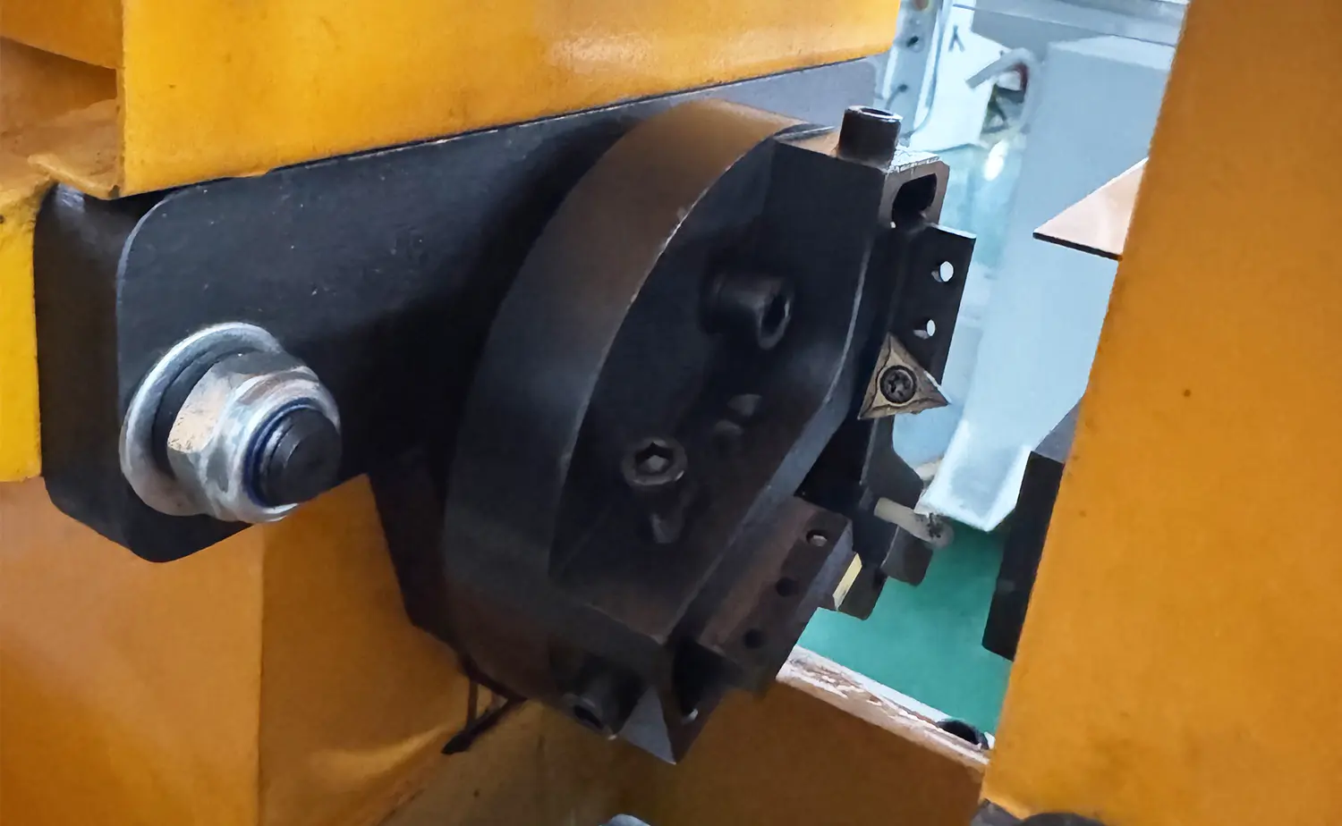 Smussatrice idraulica semiautomatica per tubi serie EF PV1 Smussatrice idraulica semiautomatica per tubi serie EF PV1