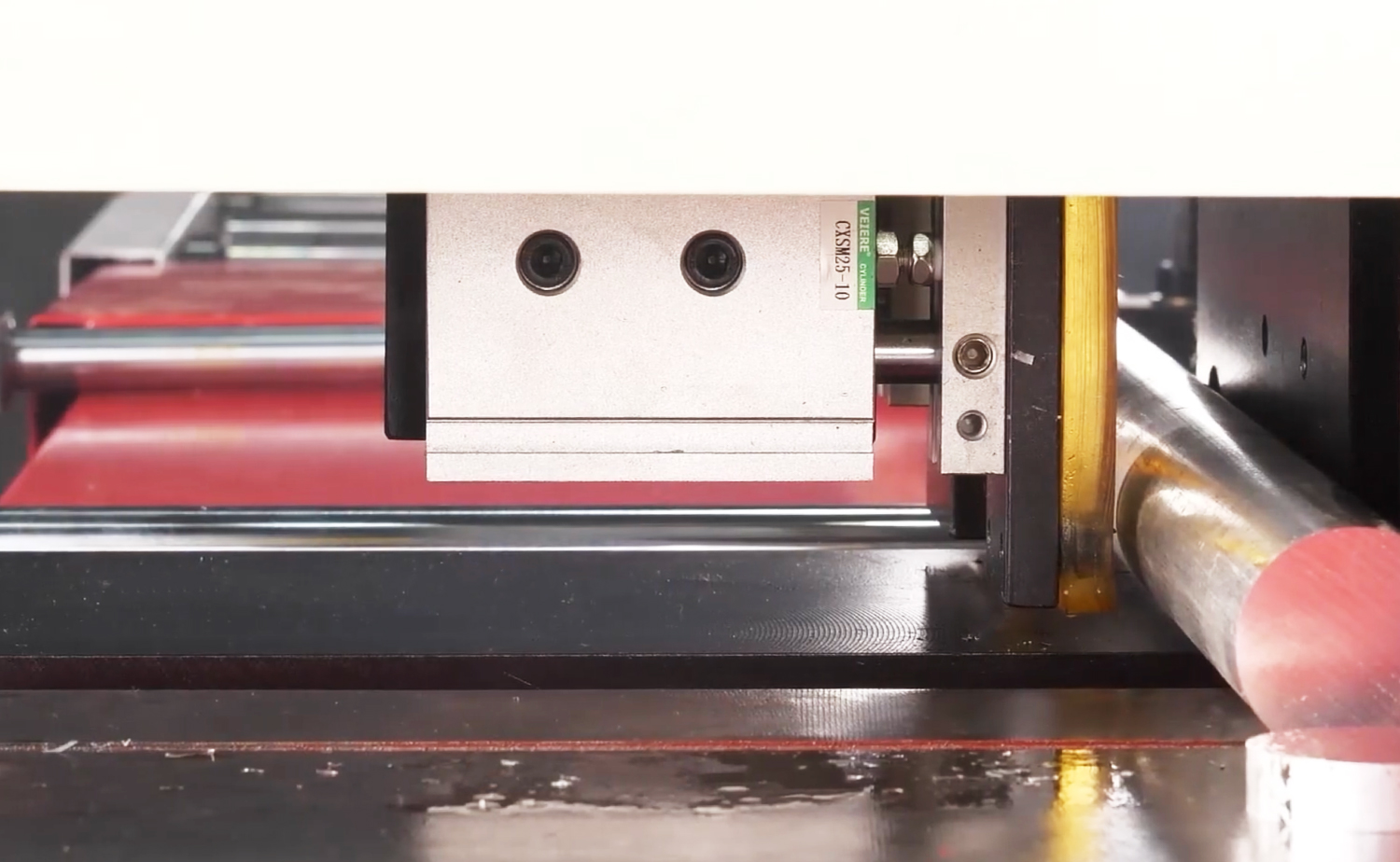 Macchina per il taglio completamente automatica di alluminio e rame serie CNC455