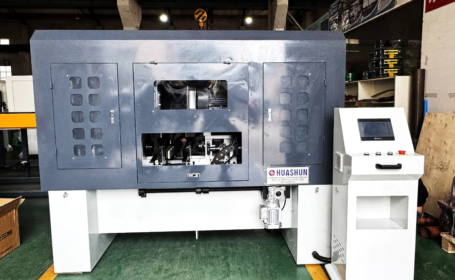 Smussatrice per tubi servo ad alta stabilità serie DEF80CNC