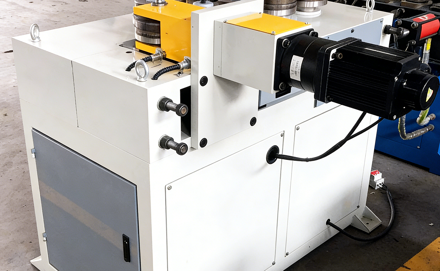 Macchina piegatubi per tubi a parete sottile ad alta velocità serie CNC GY40
