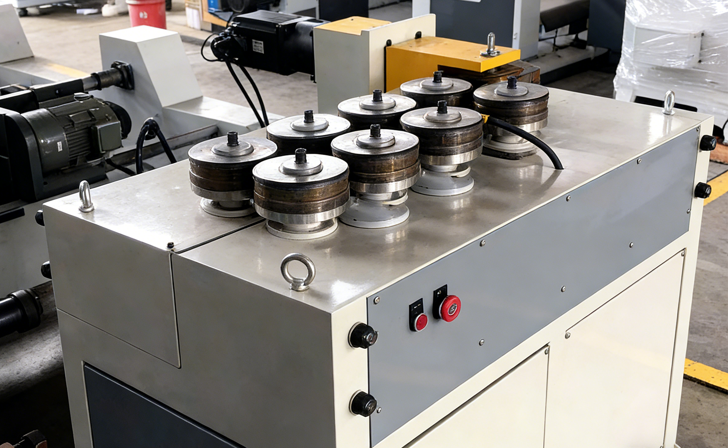 Macchina piegatubi per tubi a parete sottile ad alta velocità serie CNC GY40